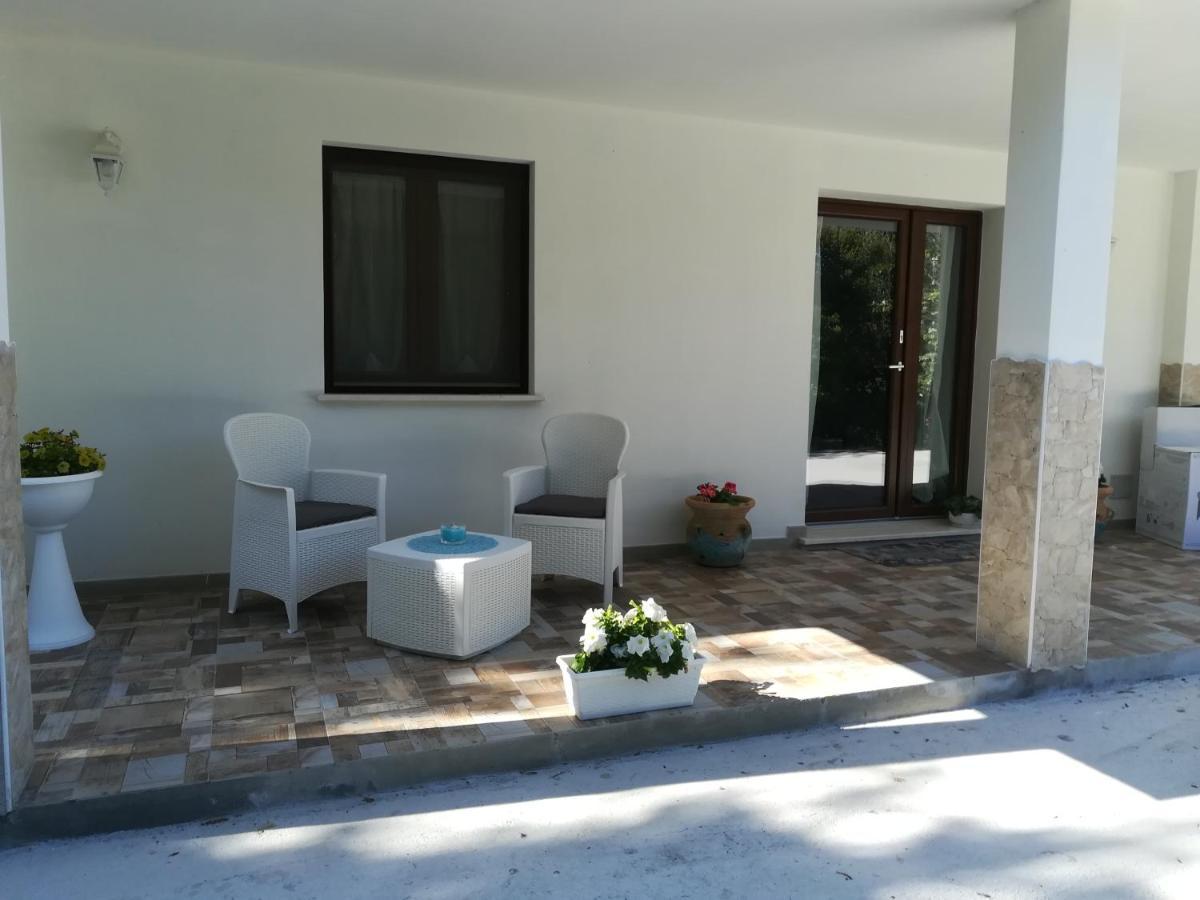 B&B Il Turchese Palmadula Екстериор снимка